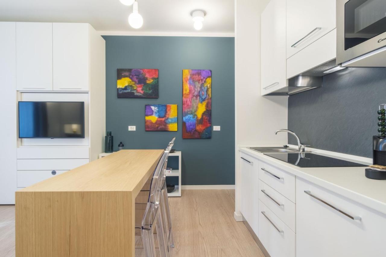Easylife - Moderno E Chic Studio In Porta Venezia Milan Bagian luar foto