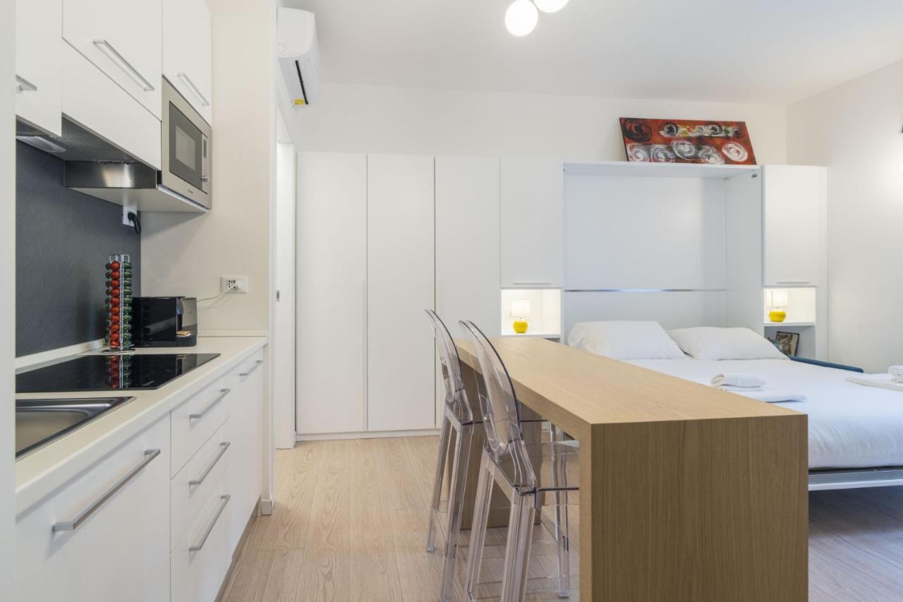 Easylife - Moderno E Chic Studio In Porta Venezia Milan Bagian luar foto