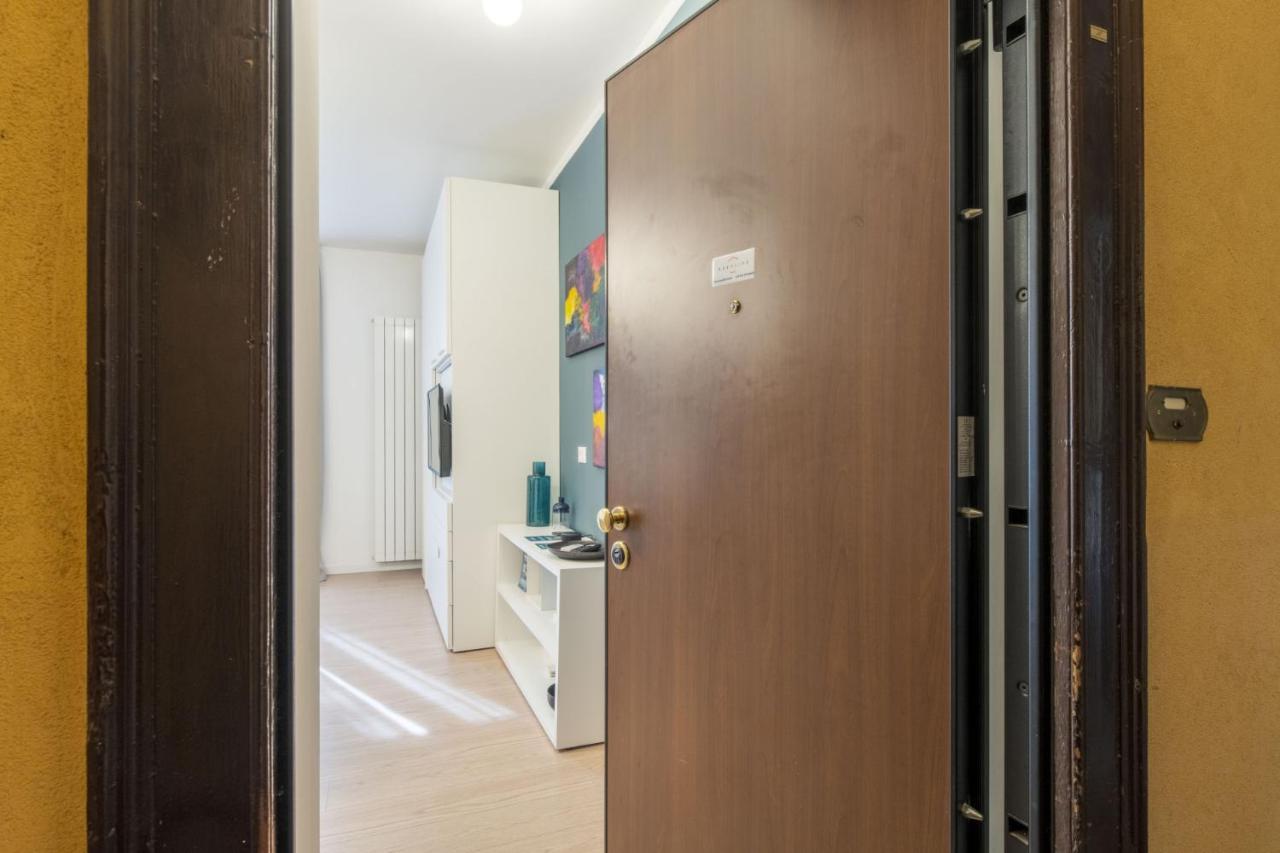 Easylife - Moderno E Chic Studio In Porta Venezia Milan Bagian luar foto